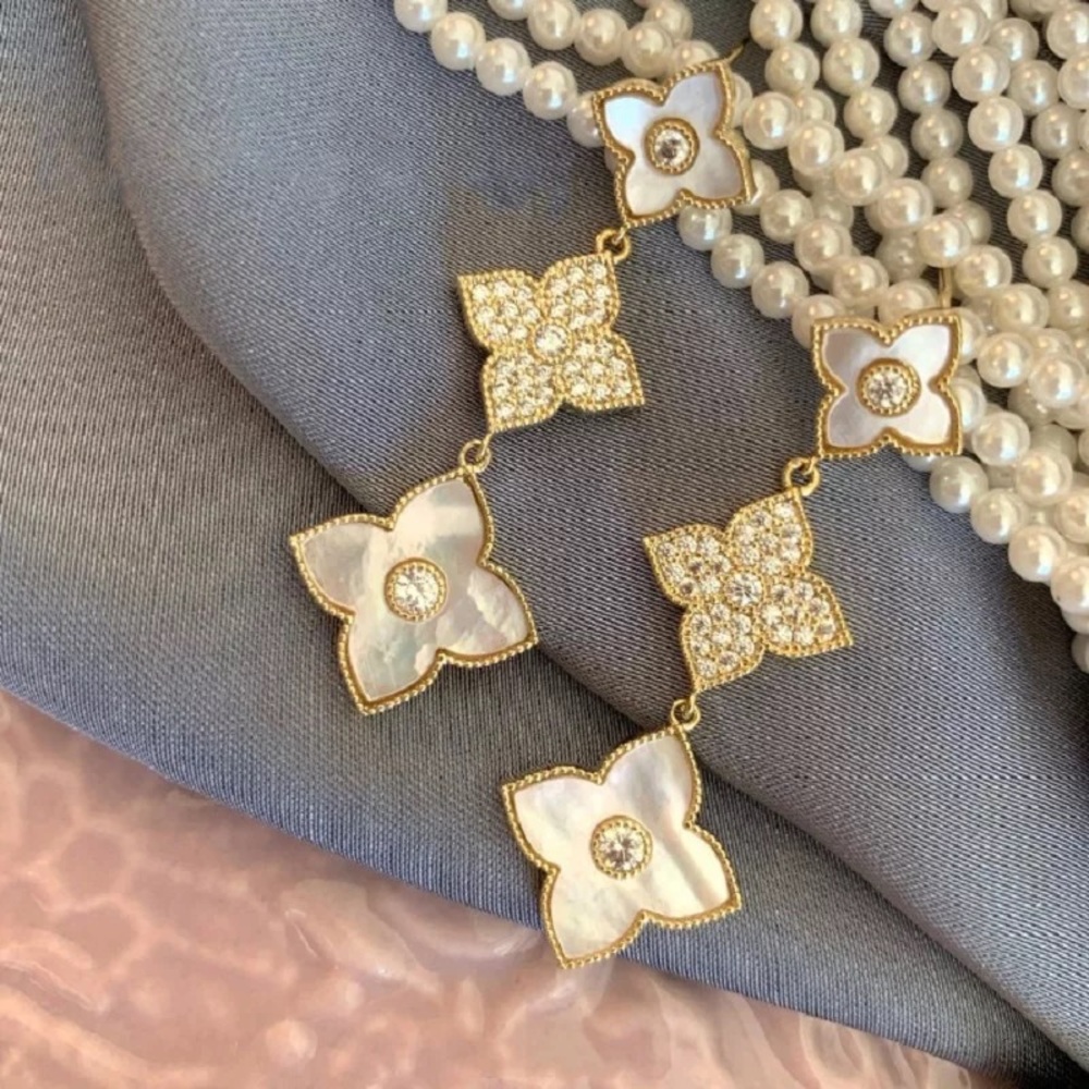 Stunning dangles. Pearl enamel. Brand New